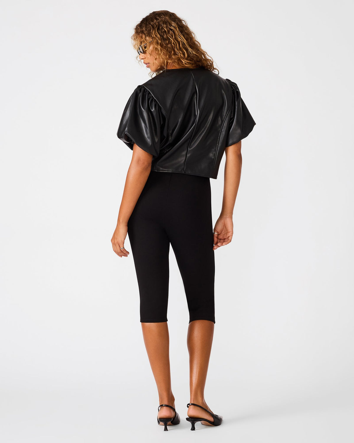 MADLIN JACKET BLACK  Famous | Online Store