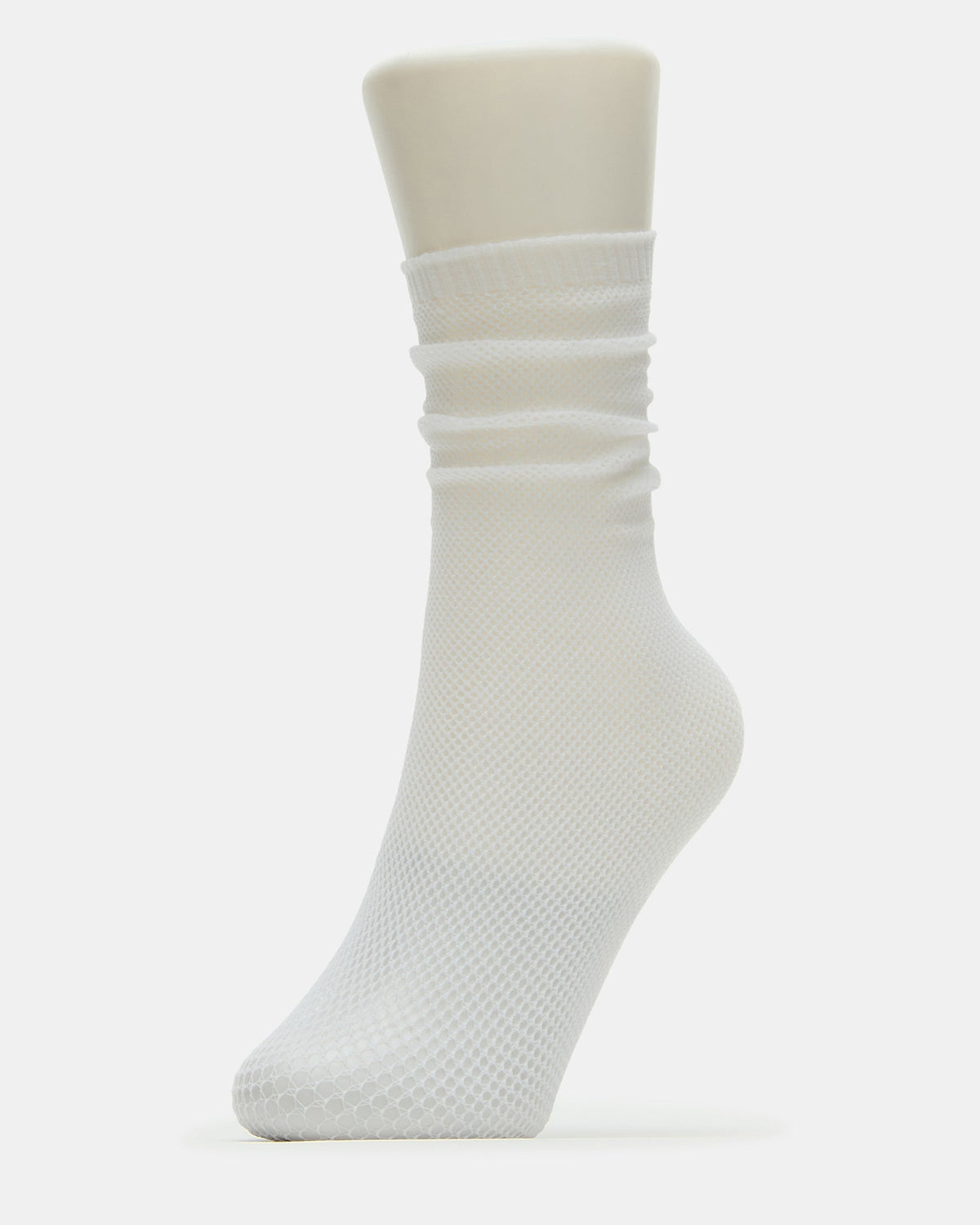 FISHNET SLOUCHY CREW SOCKS WHITE  Famous | Online Store