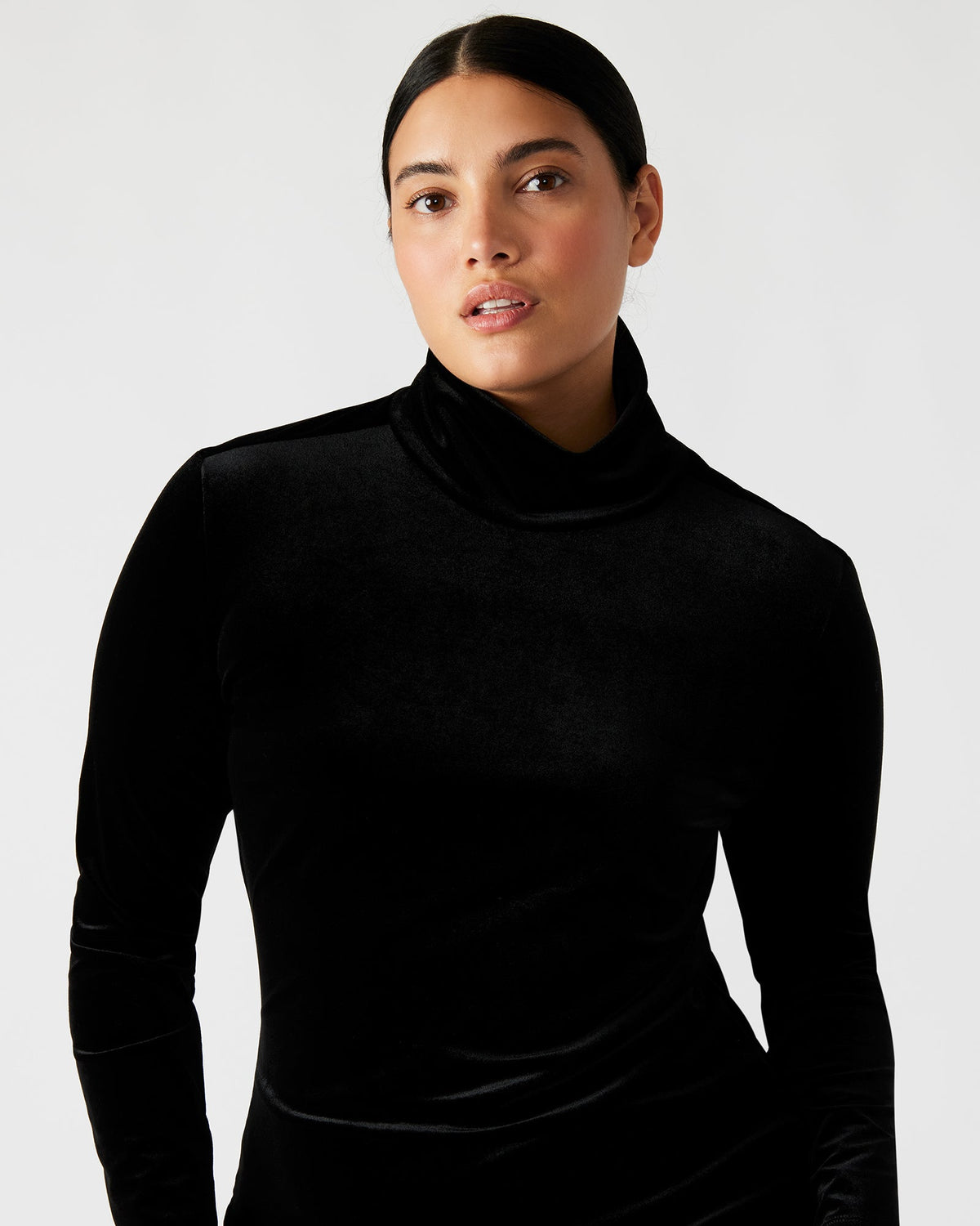 SKYLER DRESS BLACK  Famous | Online Store