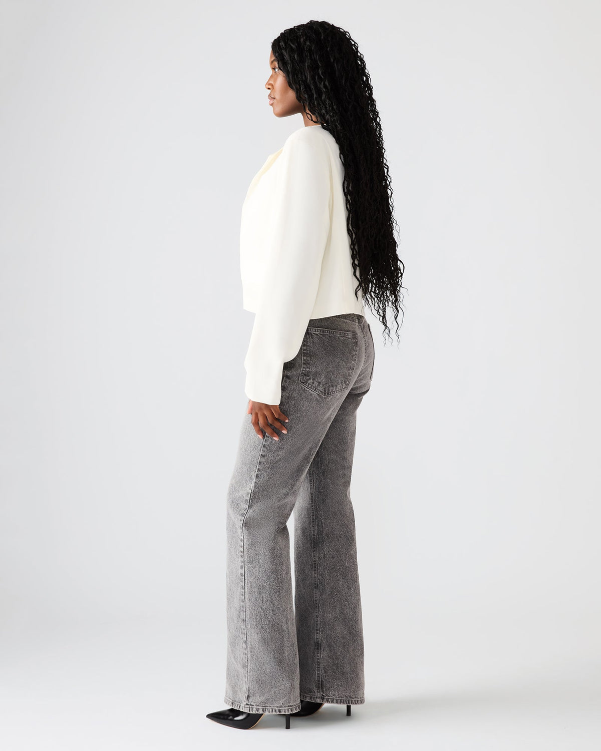 SERENEA BLAZER WHITE  Famous | Online Store