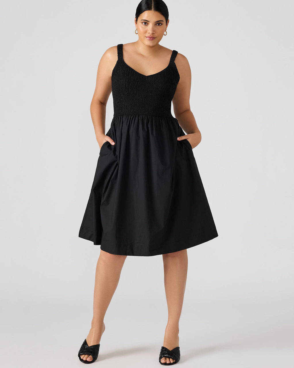 FLEUR DRESS BLACK  Famous | Online Store