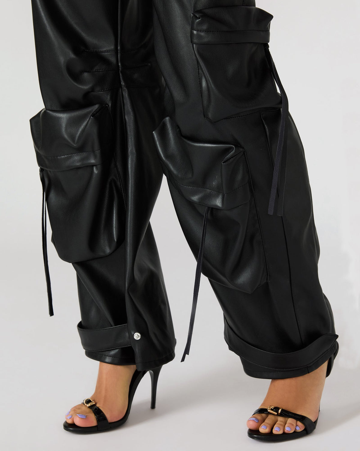 VEGAN LEATHER DUO PANT BLACK  Famous | Online Store