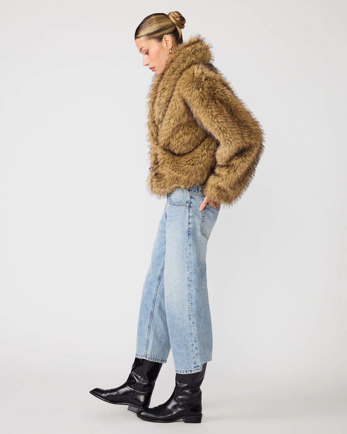 ROE COAT HONEY  Famous | Online Store