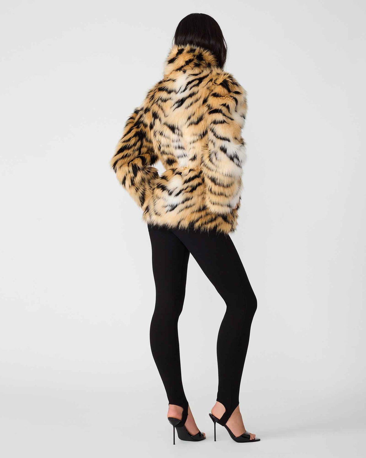 ALEXX COAT BLACK MULTI