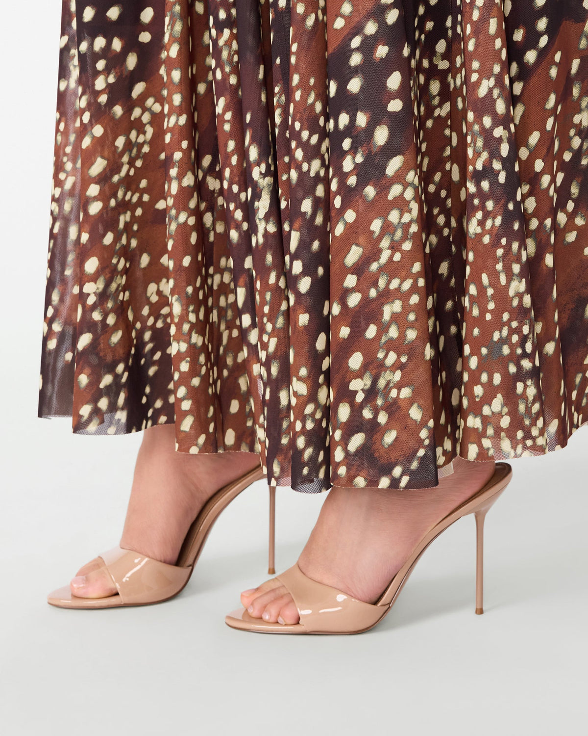 EM DRESS SMOKEY BROWN  Famous | Online Store