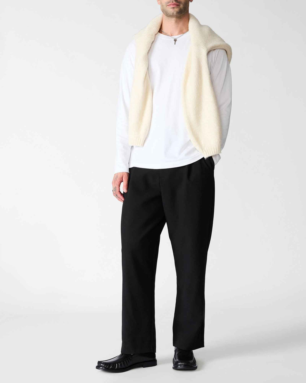 CELESTINO BLACK LEATHER