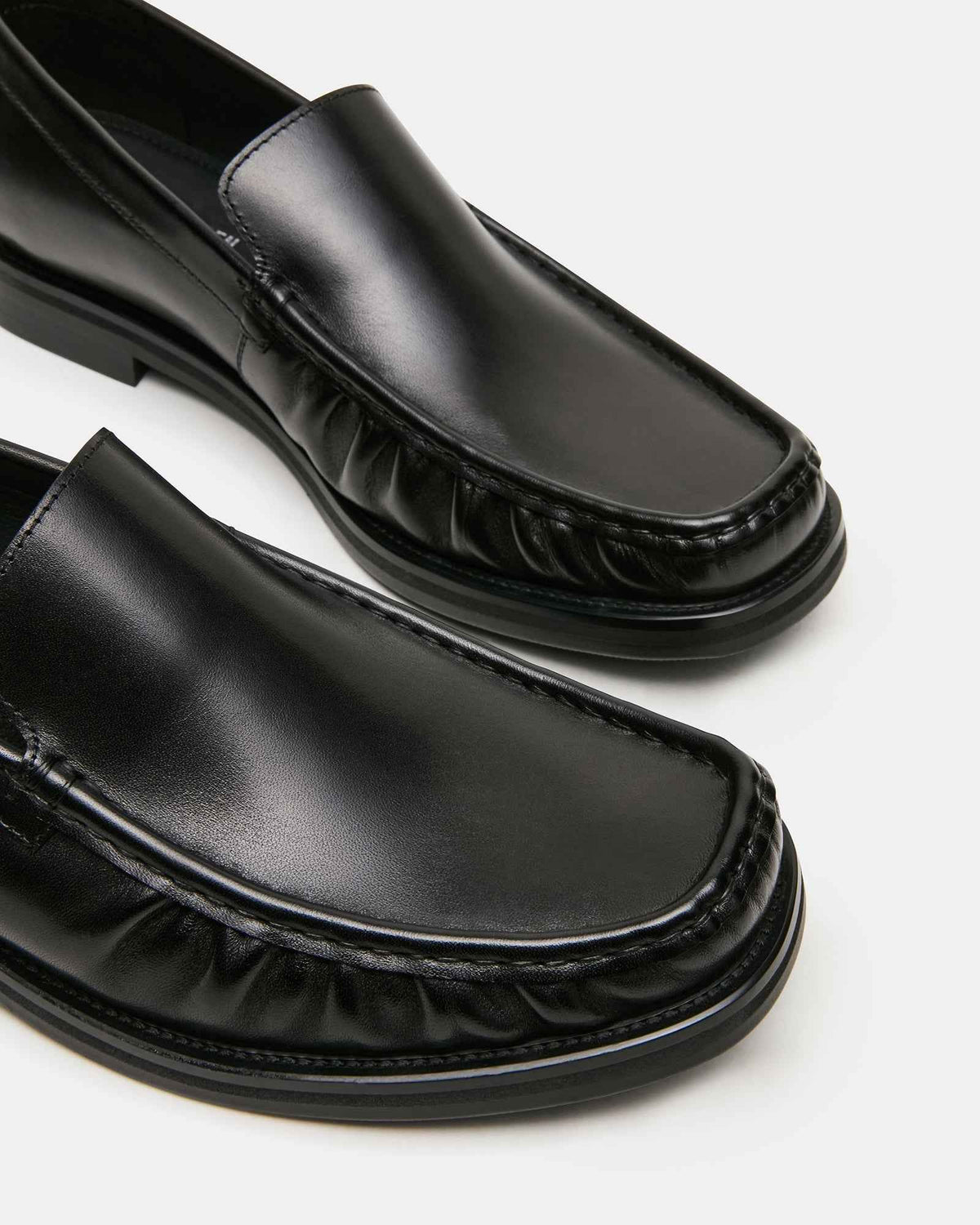 CELESTINO BLACK LEATHER
