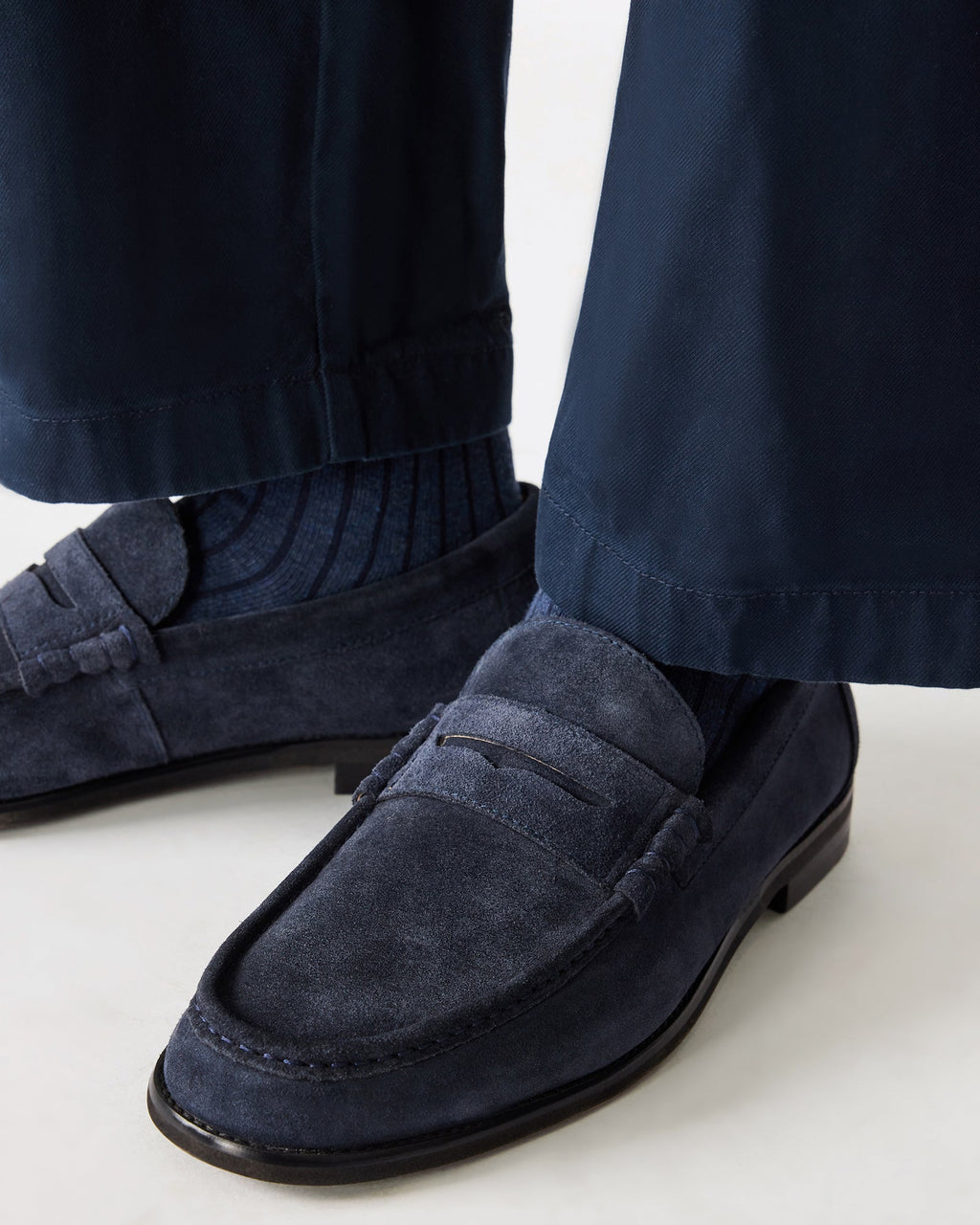 HUCKLE NAVY SUEDE  Famous | Online Store