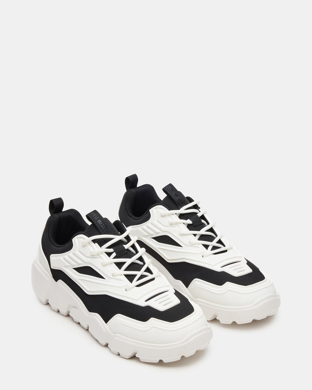 PACE BLACK/WHITE  Famous | Online Store