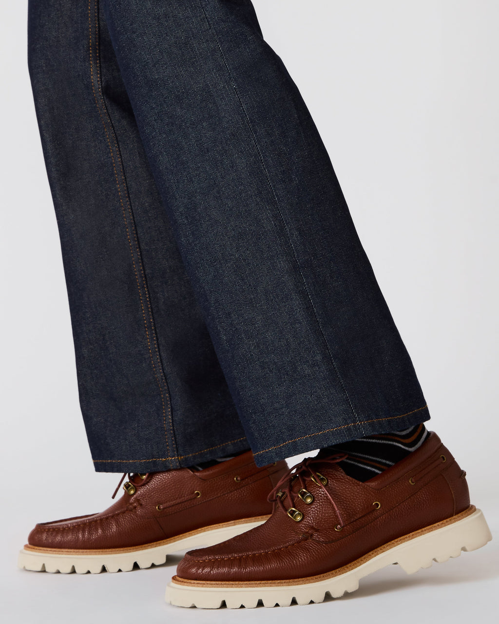 VICTOR COGNAC LEATHER  Famous | Online Store