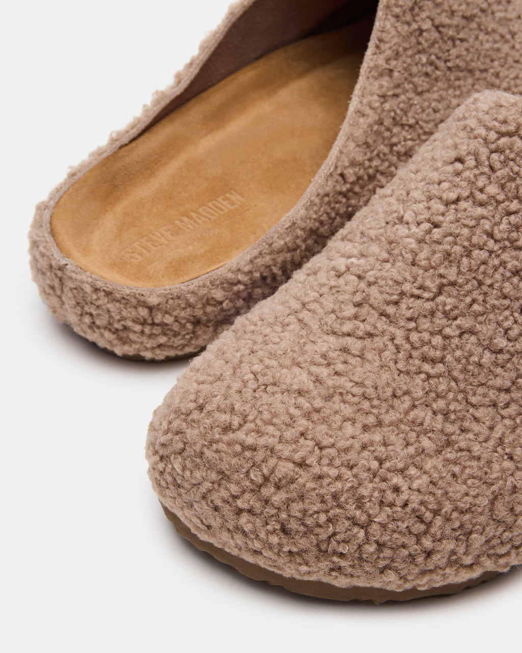 WENDELIN TAUPE  Famous | Online Store