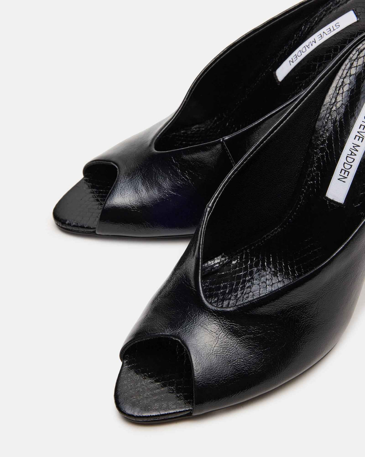AGAZE BLACK
