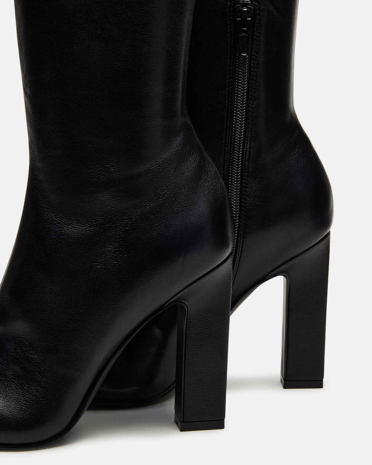 ARIA BLACK WIDE CALF