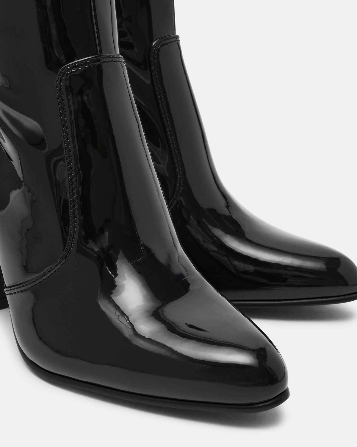 AUBRENA BLACK PATENT