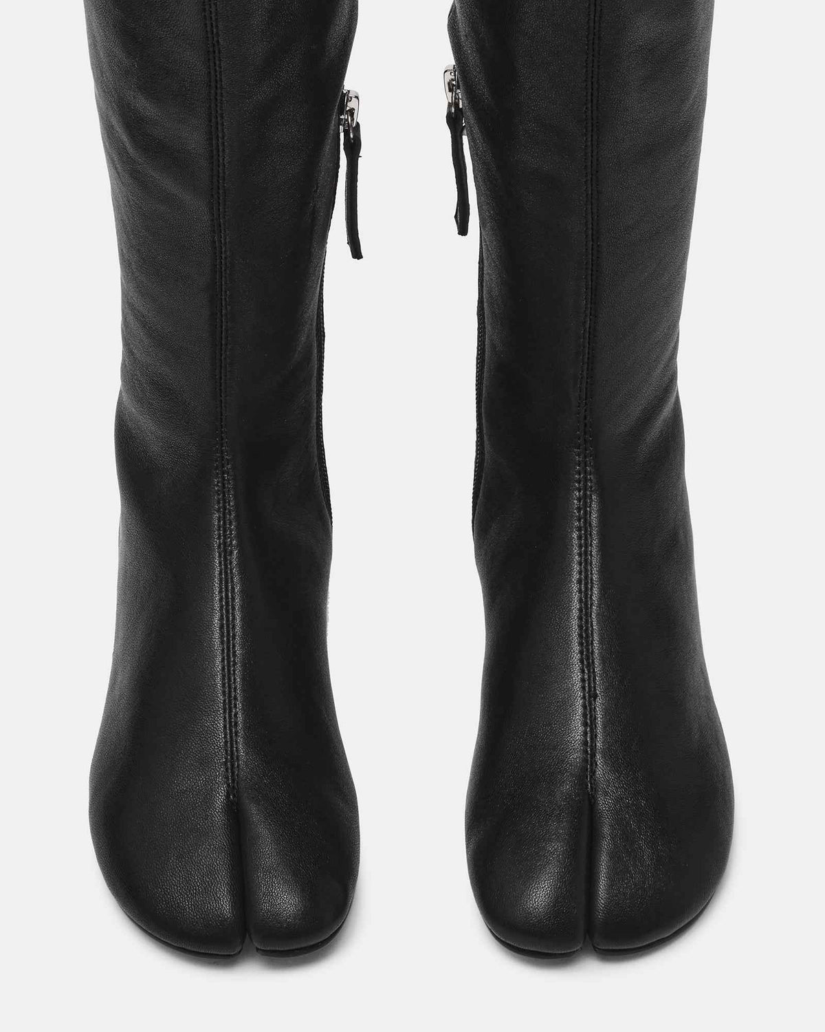 CALORA BLACK LEATHER
