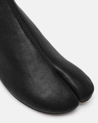 CALORA BLACK LEATHER