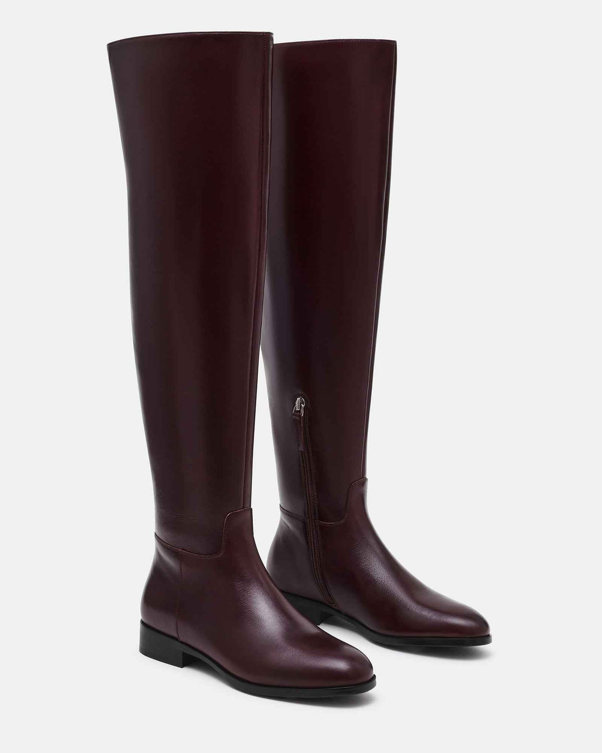 CANTER DARK CHERRY LEATHER