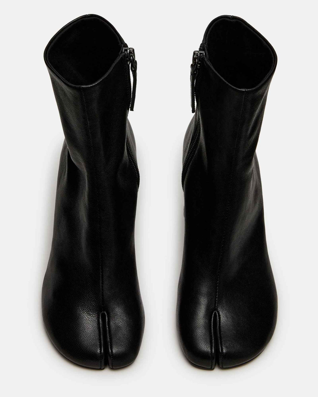CARO BLACK LEATHER