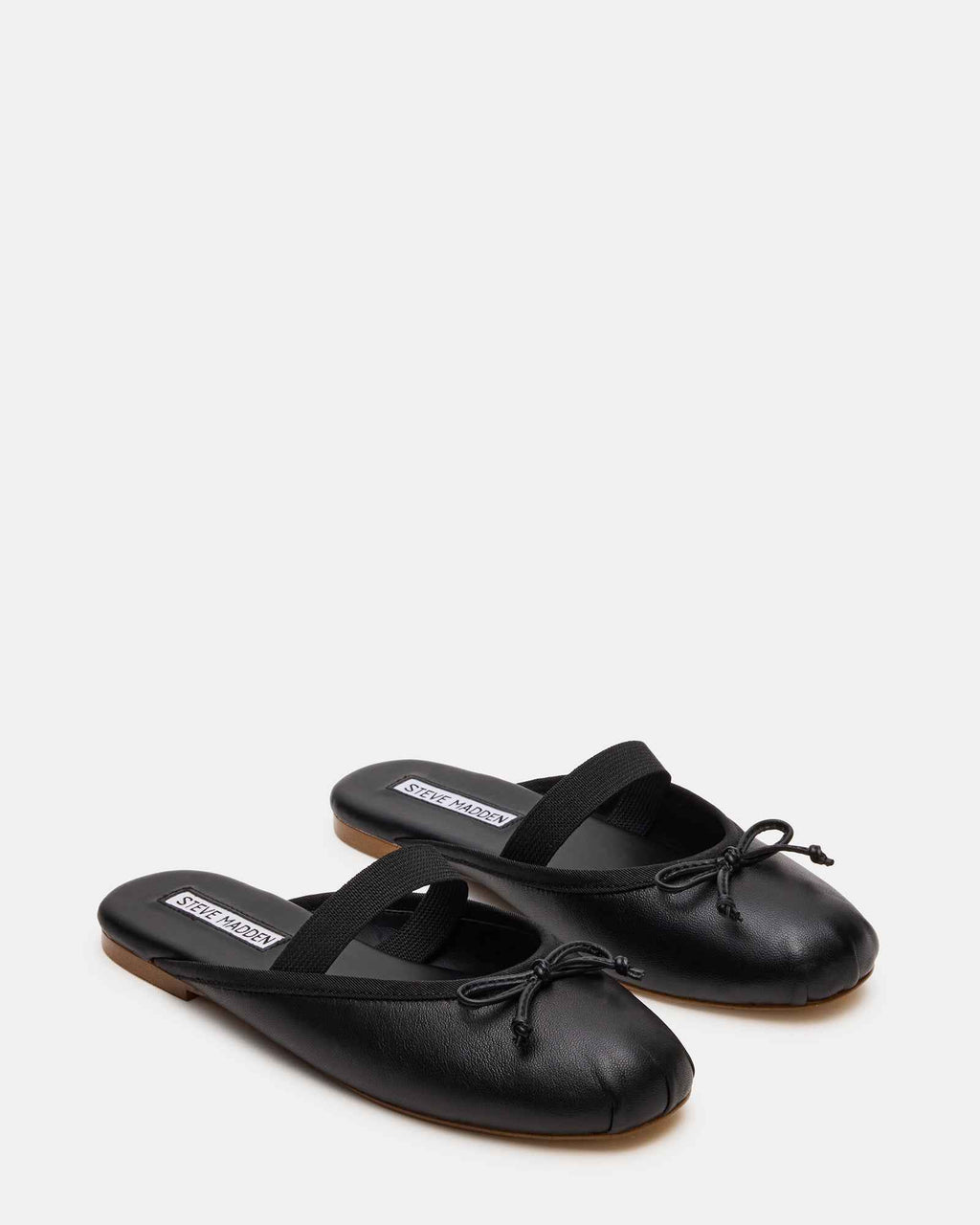 CUTESY BLACK LEATHER