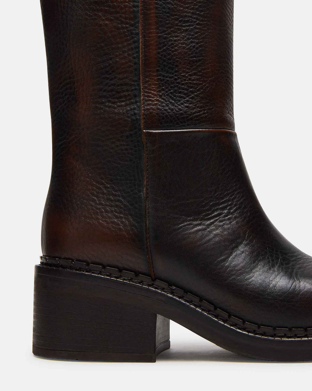 DAVOS COGNAC LEATHER