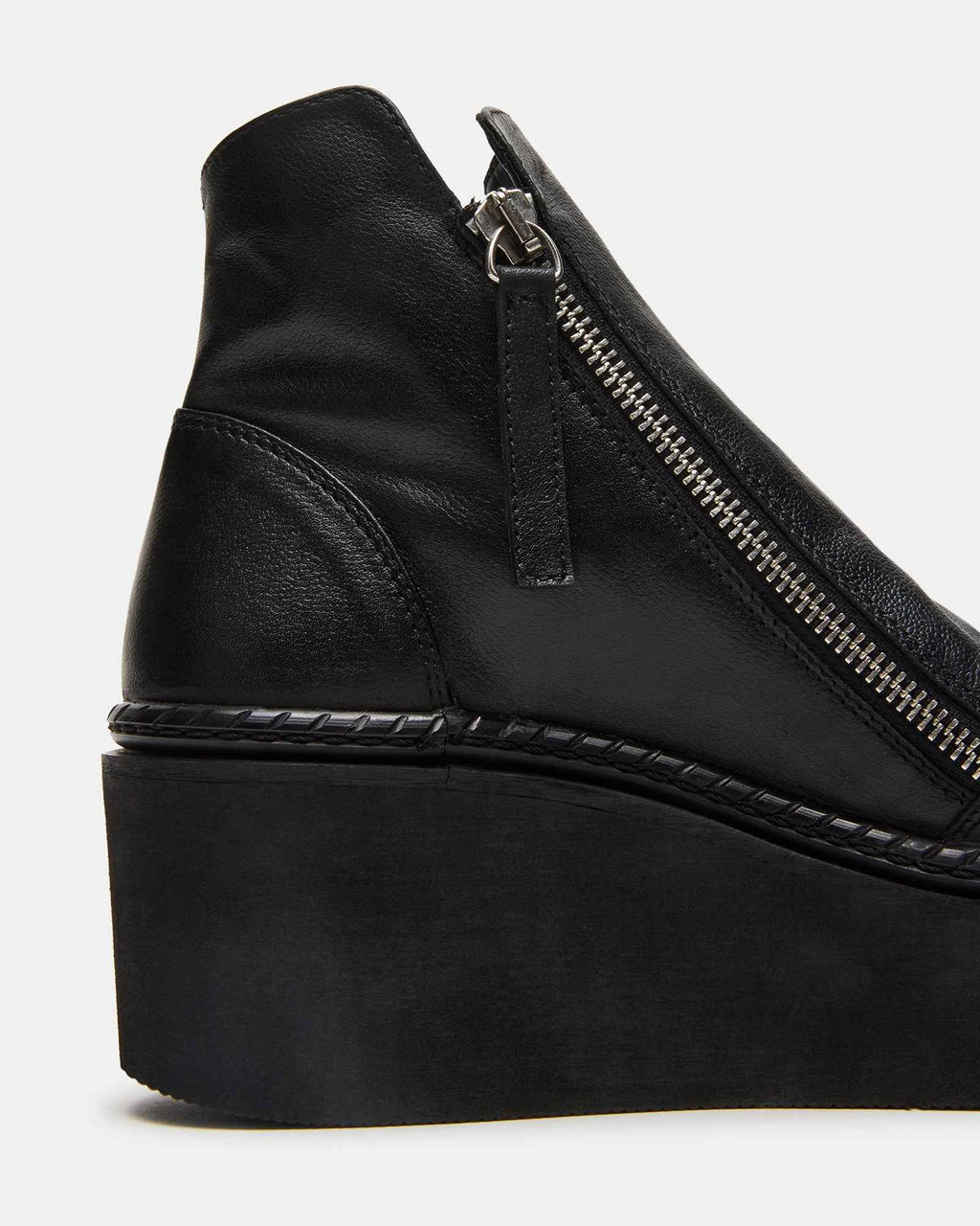 DRIFT BLACK LEATHER