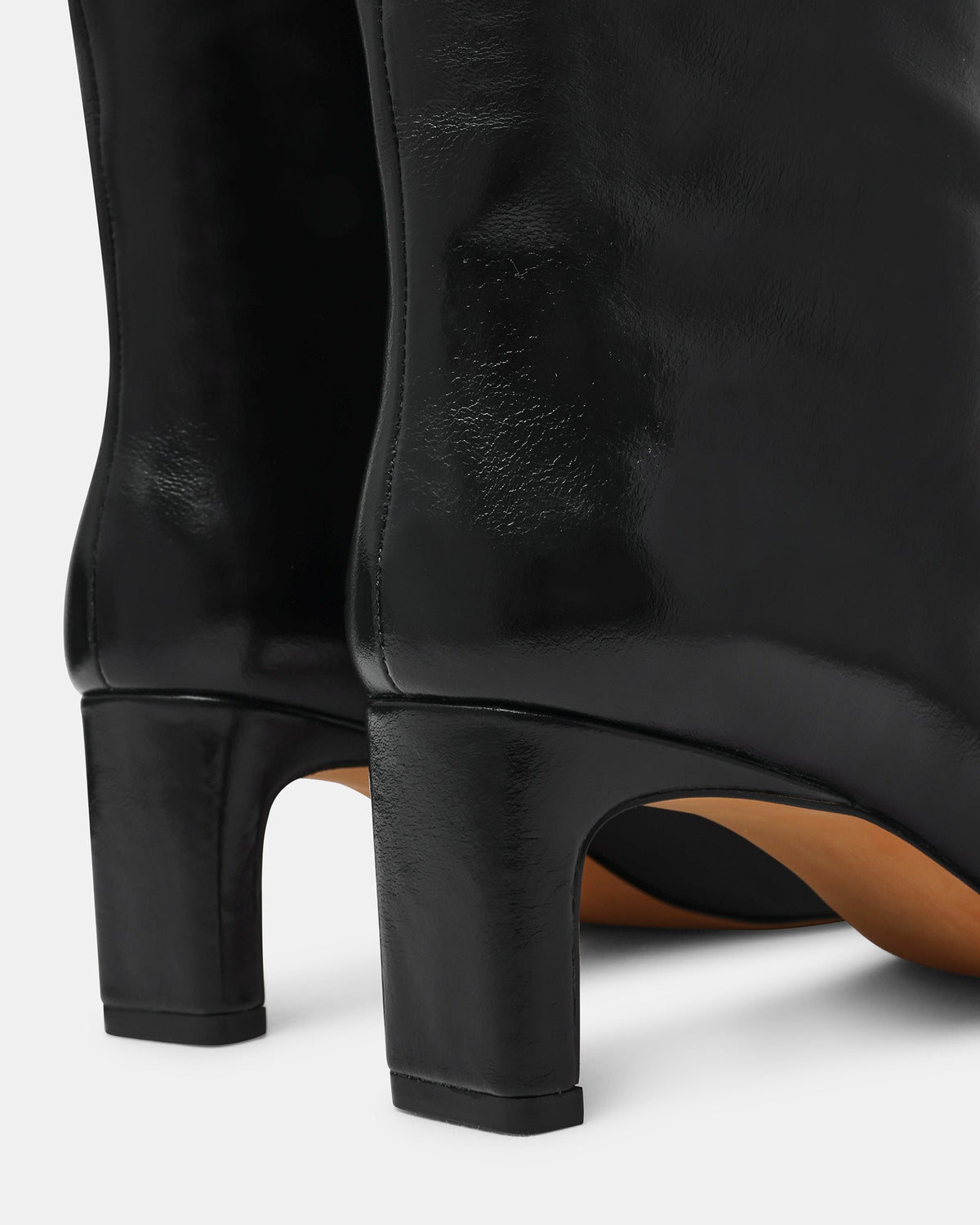 JENDI BLACK LEATHER  Famous | Online Store