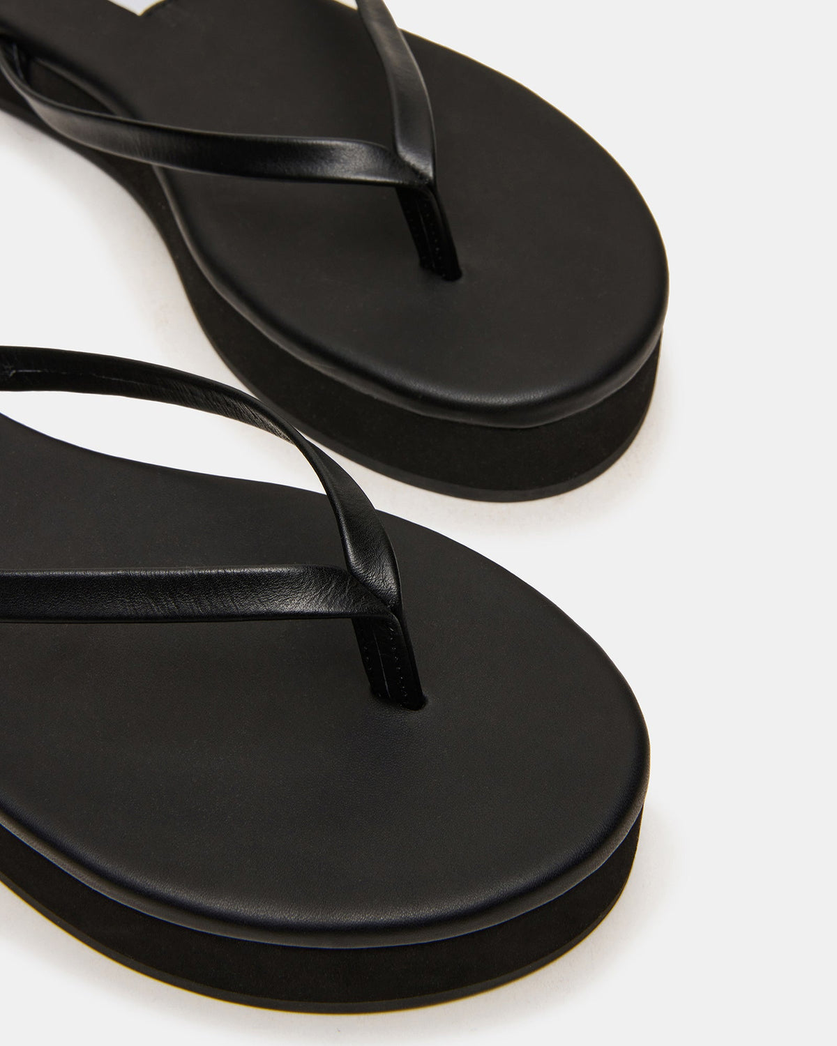 KIORA BLACK LEATHER  Famous | Online Store