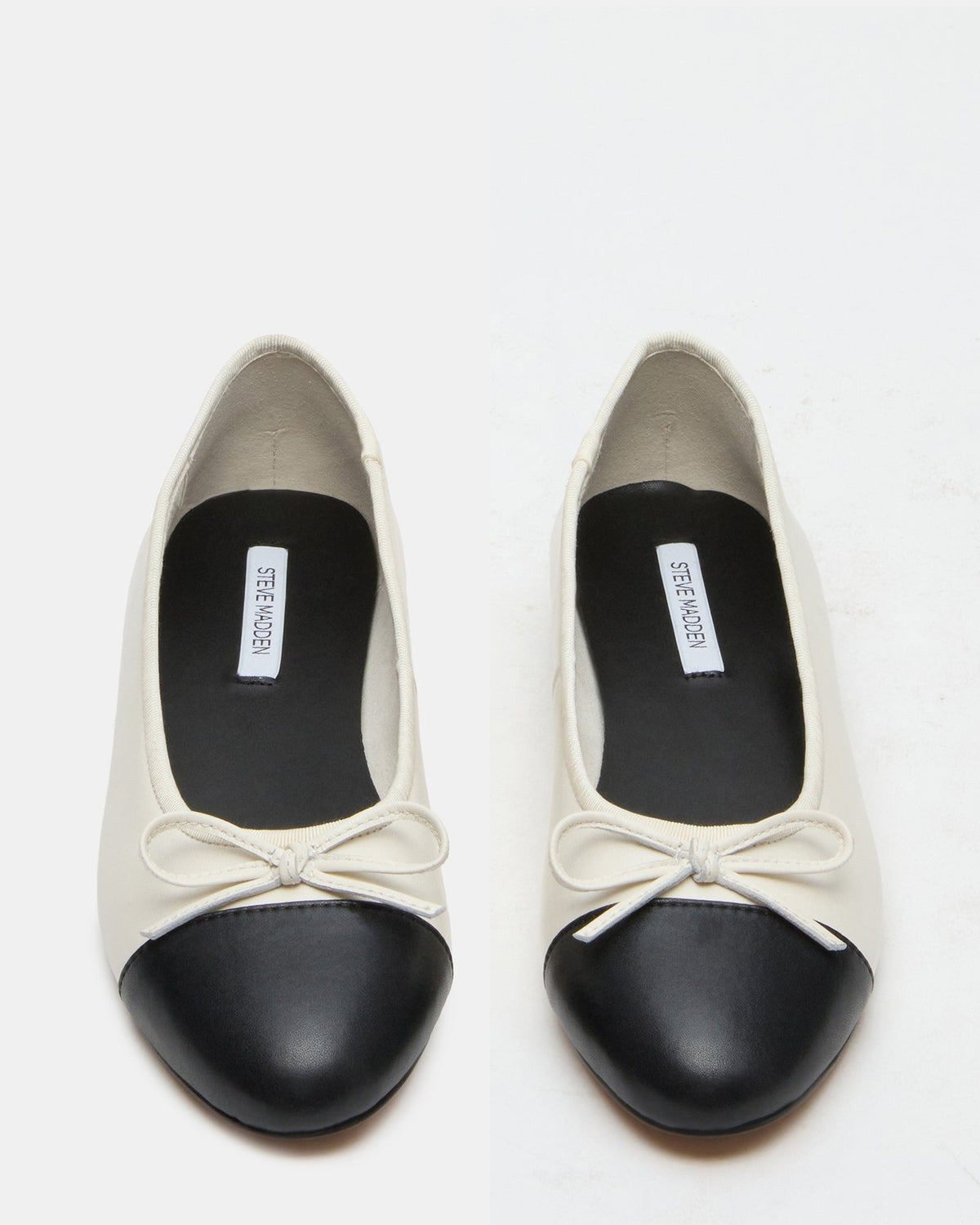 KIT WHITE/BLACK  Famous | Online Store