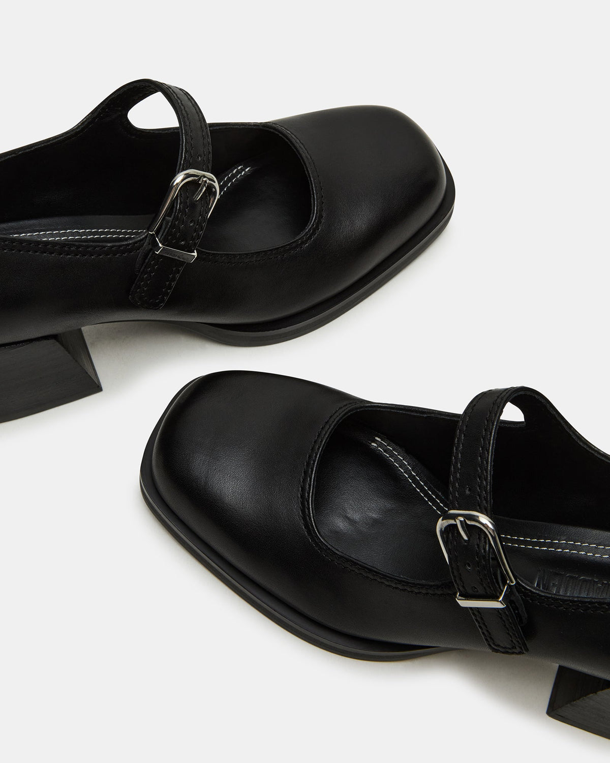 LISBON BLACK LEATHER  Famous | Online Store