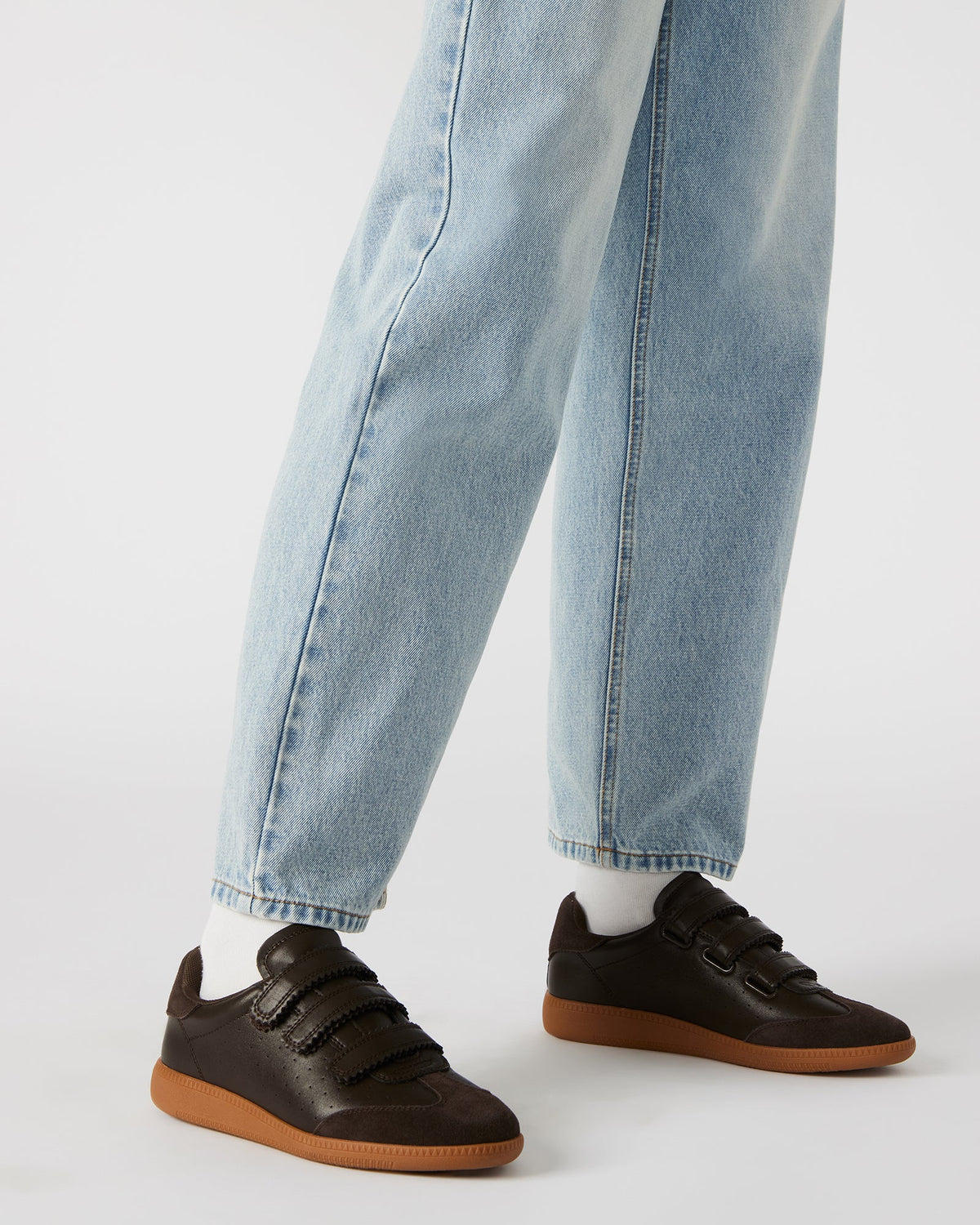 MOMENTUM BROWN SUEDE  Famous | Online Store