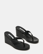 PLAYING BLACK LEATHER  Famous | Online Store