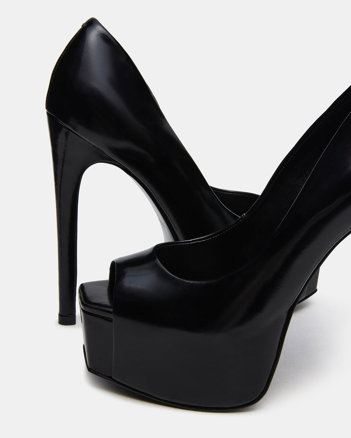 STELAN BLACK LEATHER  Famous | Online Store