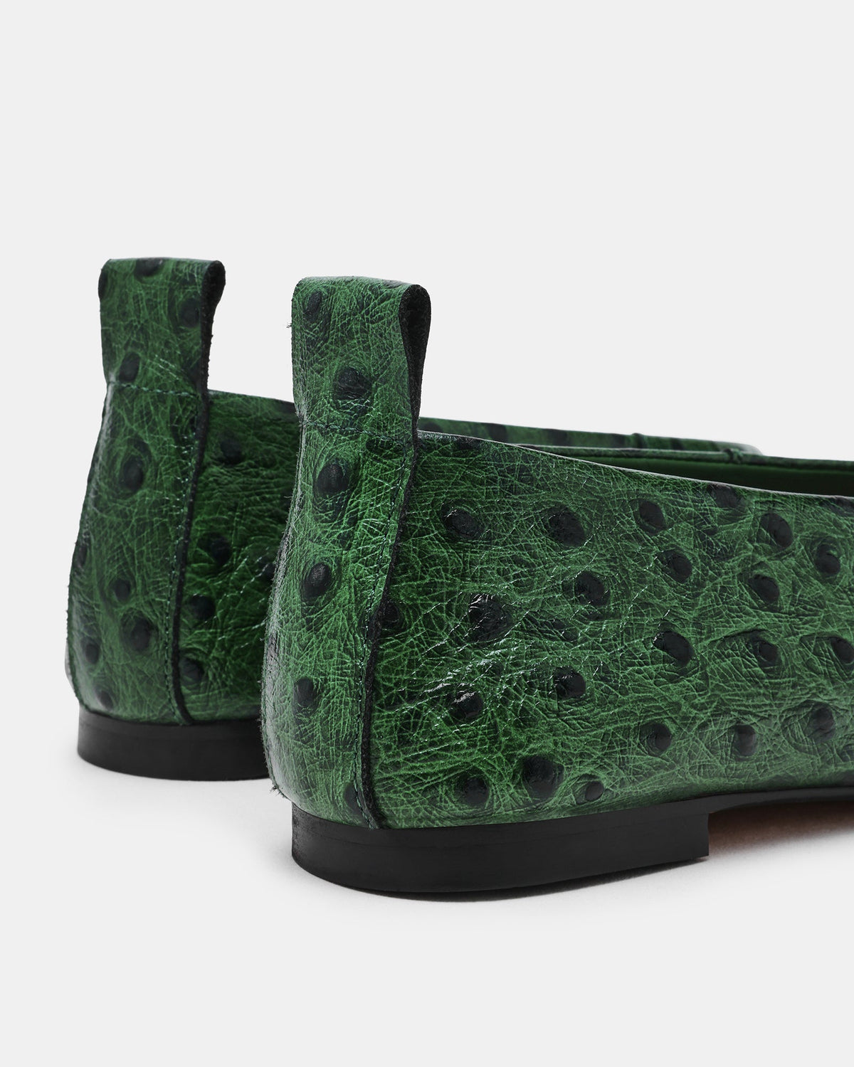 SWANKY OSTRICH GREEN LEATHER  Famous | Online Store