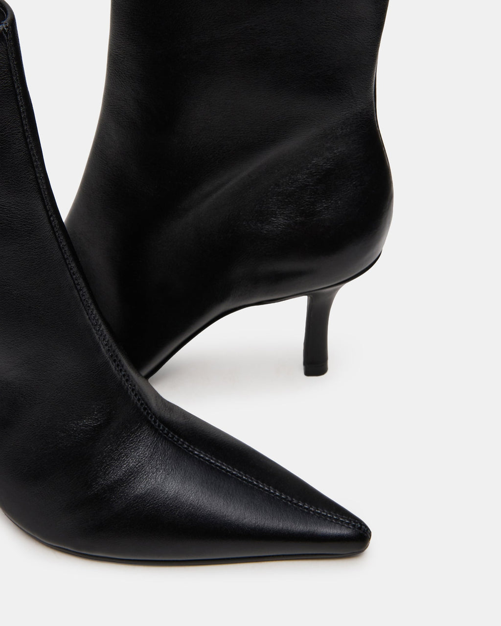 TRUCE BLACK LEATHER  Famous | Online Store
